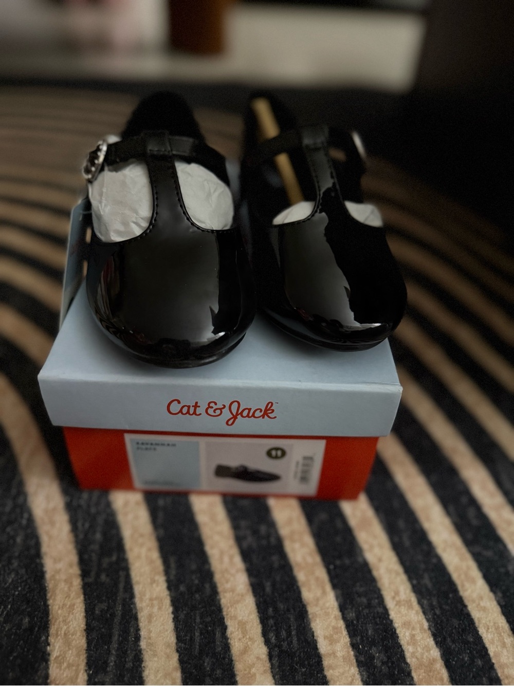 Cat & Jack Girls' Black Patent T-Strap Mary Jane Shoes